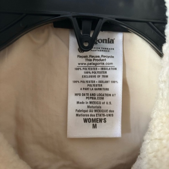 Patagonia | Women's Synchilla Fleece Full Zip Vest Size Medium Cream - Picture 4 of 5